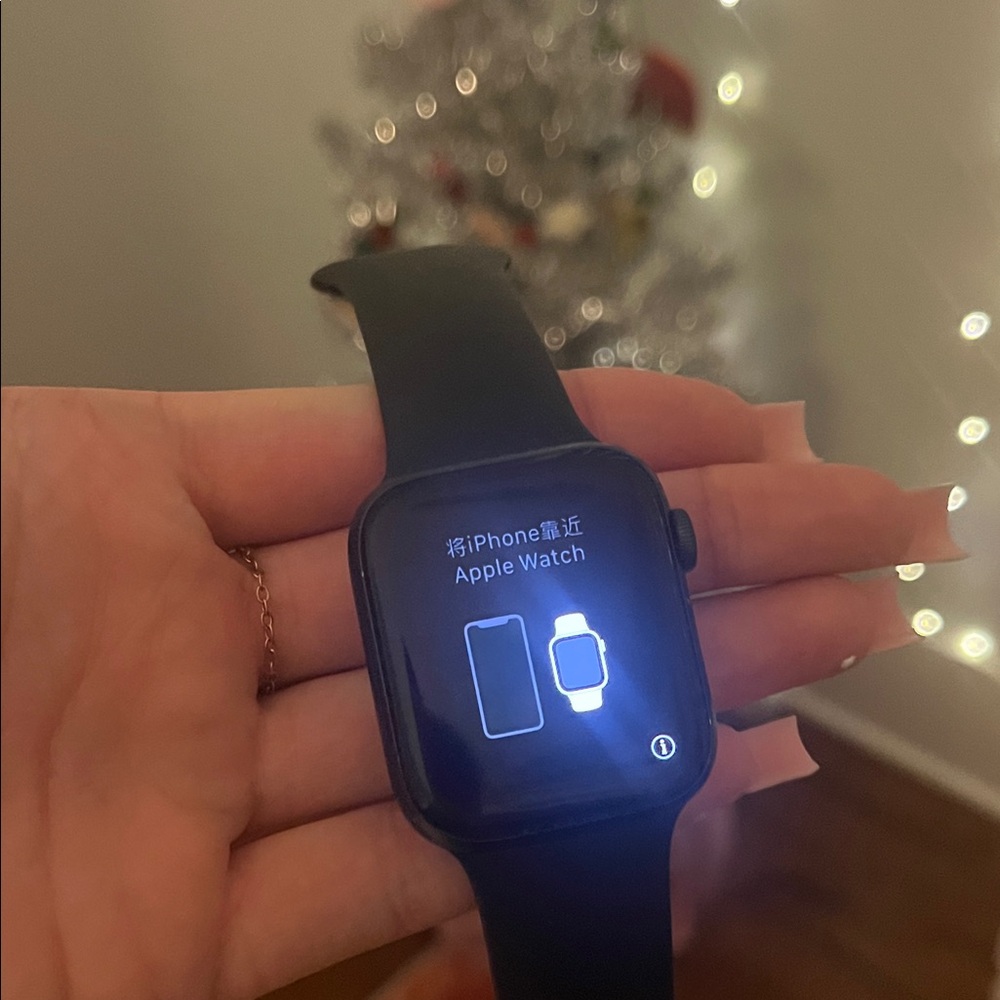 Black Apple Watch Series 6